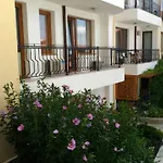 Garden Of Eden - Panorama C2