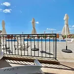 Carina Beach - Private Apartment - Bsr - 3