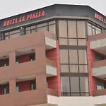 La Piazza Primorsko Rooms & Apartments