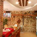 Tomi Family Apartments