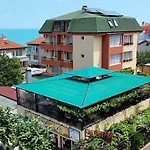 Apartments Lilia 1