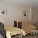 Ravda Apartment