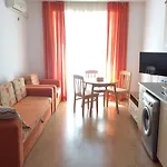 Sunny Day 3 Apartment