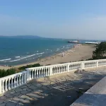 Flora Beach 1