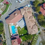 Hotel Chernomorets