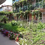 Emerald Hotel