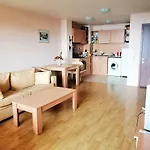 Vigo Complex Oldtown+Sea 1 Bedroom 65M2