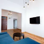 The White Apartment - Bogoridi Main Street