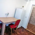 Top Location Near To City Center And Sea Garden