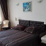 Hotel Korab Renesa