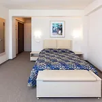 Neven Hotel