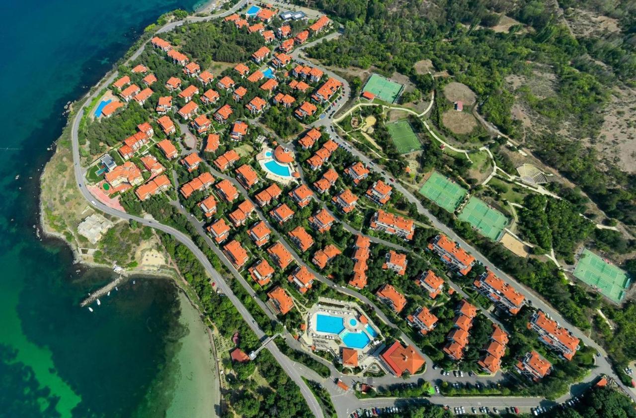 Apartment Quiet With Big Terrace In Santa Marina With Parking Sozopol
