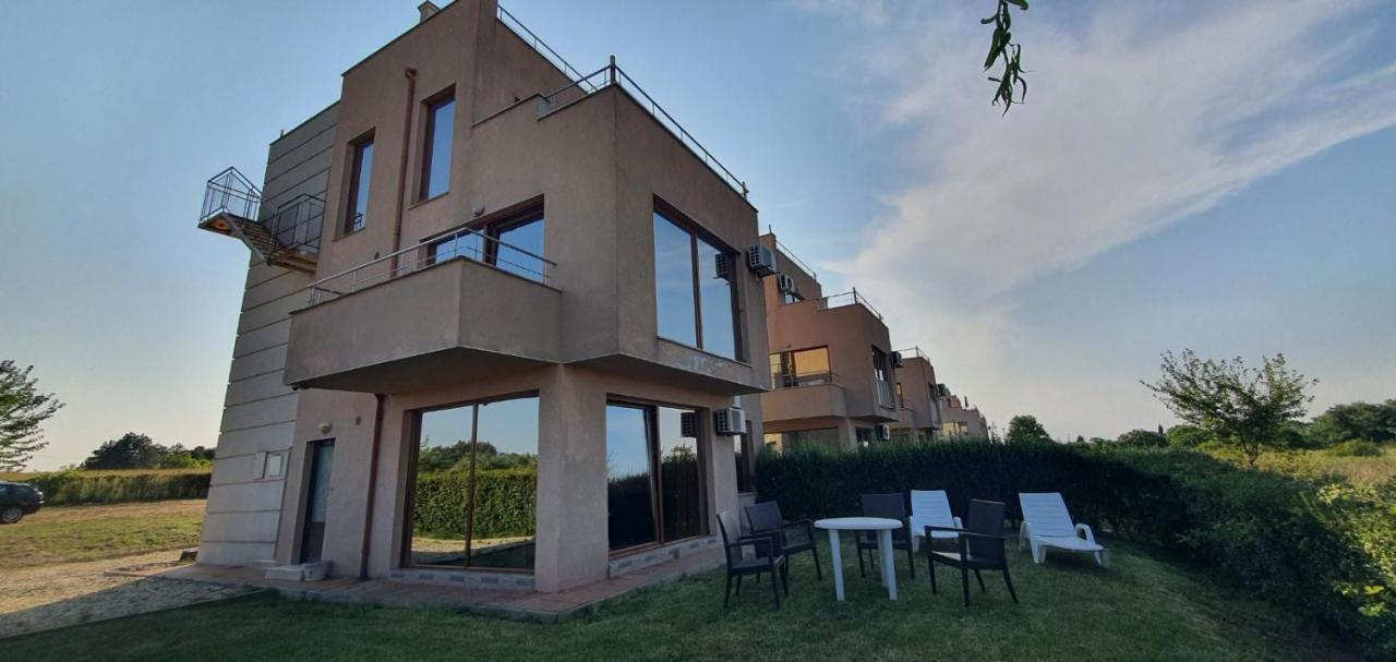 7a Villa Lozenets