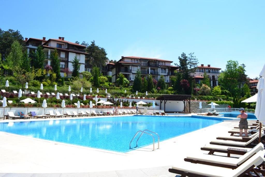 Lovely In Santa Marina, Apartment Sosopol