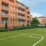 Ground Floor, Studio Apartment At Sunny Day 6