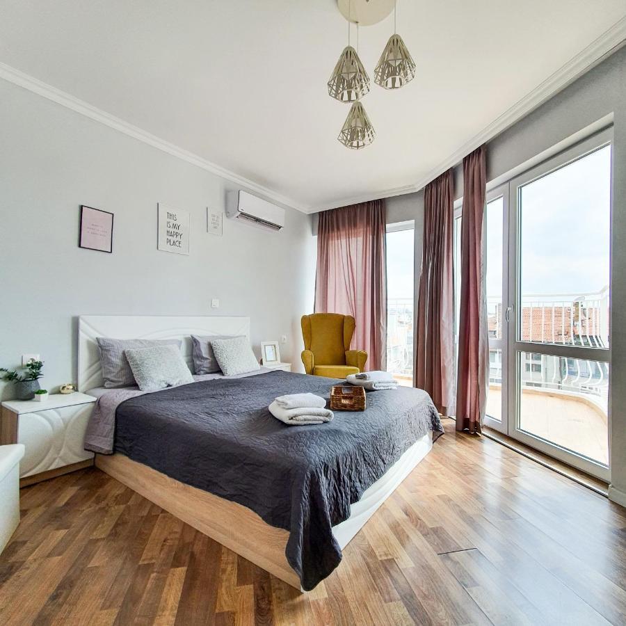 High Vision Apartment Burgas City