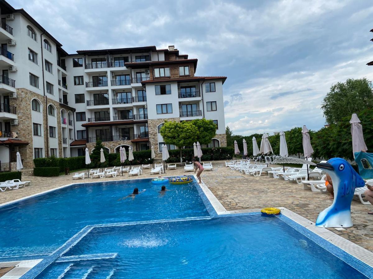 Apartment Apolon - Beautiful 400 M To The *