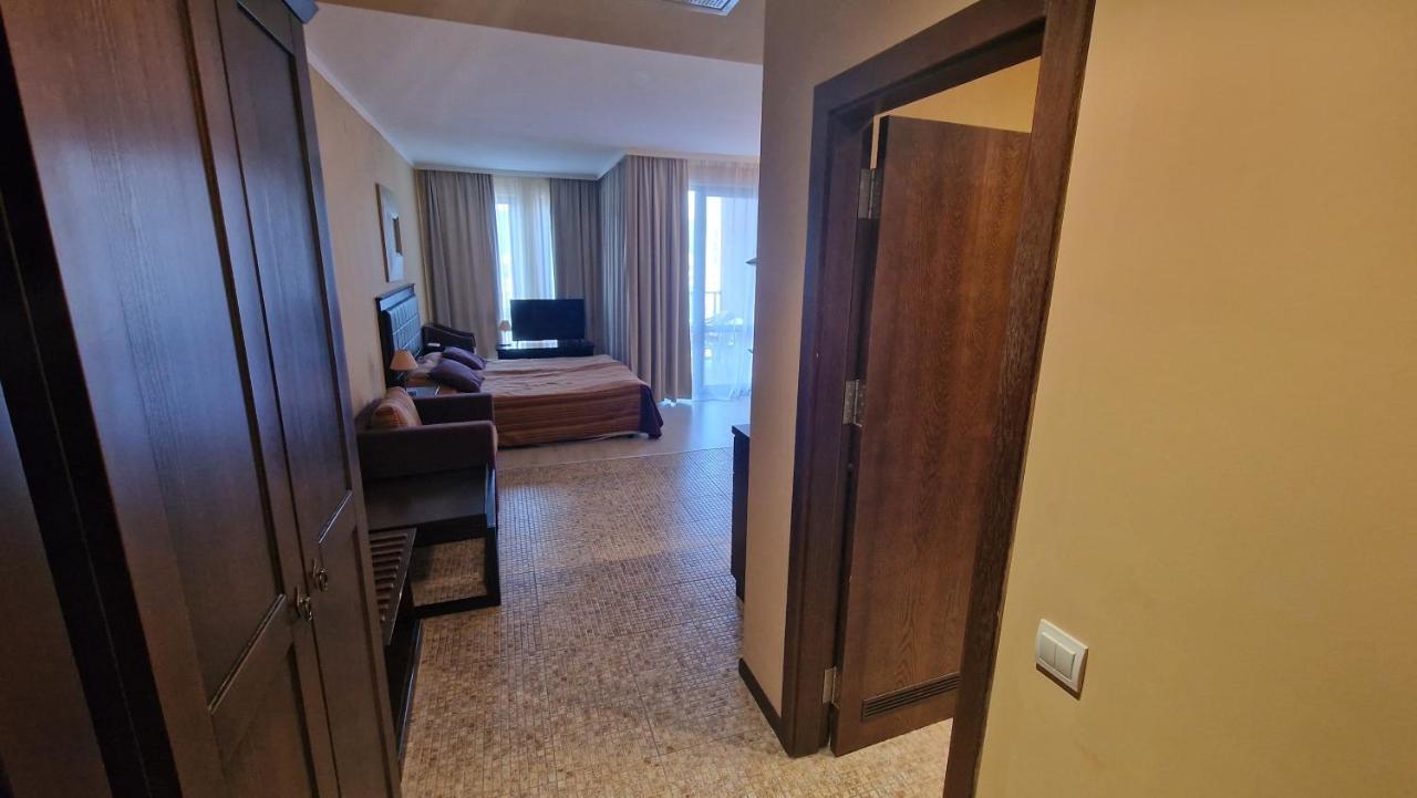Apartment In 5 Star Barcelo Royal *