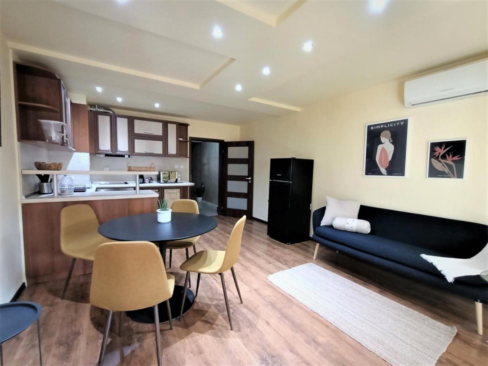La Maisonnette Apartment *