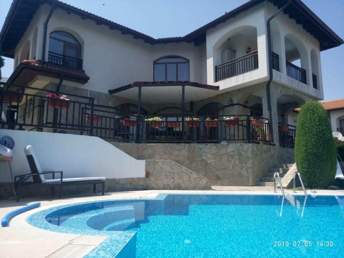 Guest house мускат 2 Aheloy